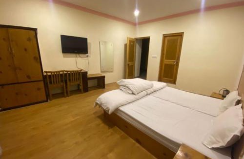 Leh Hotel | Summer Villa
