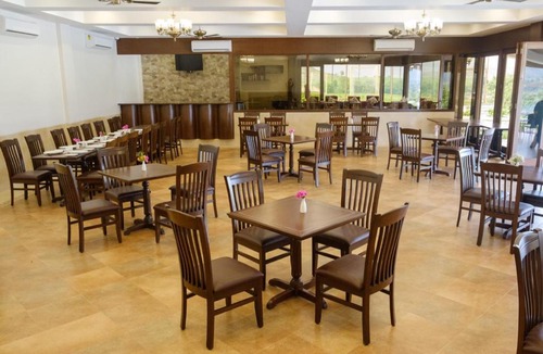 Sinnar Hotel | Summer Vines - Nashik