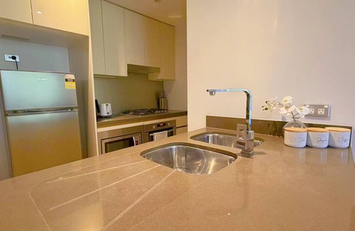 Zetland Apartment | Sunlit 1BR Escape in the Heart of Zetland