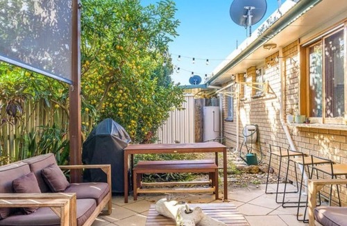 North Creek House | Sunny Byron Bay House Just 700m from the Beach