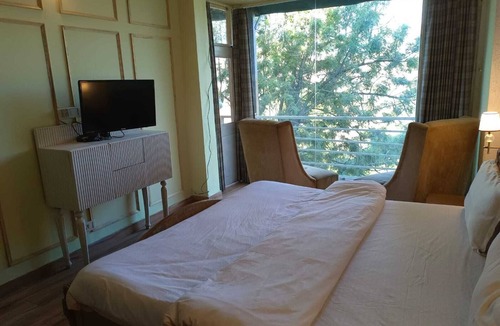 Dharampur Cottage | Sunrise Cottages Kasauli