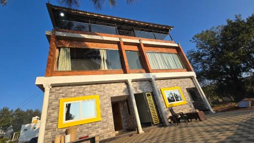 Yelagiri House | Sunrise Inn