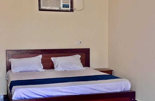 Gurugram House | Sunset luxury Private Farmhouse