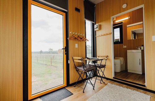 Lovedale Apartment | Sunset Tiny House at Bluebush Estate 1 by Tiny Away