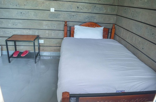 Sultan Hamud Bed & Breakfast | Supastop