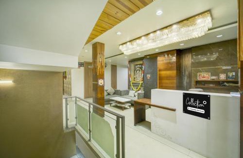 Bhopal Hotel | Super Collection O Bairagarh Railway Station Formerly Hotel OM Palace