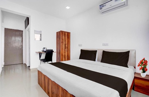 Phase 1 Hotel | Super Collection O Laxmi Chowk Hinjewadi