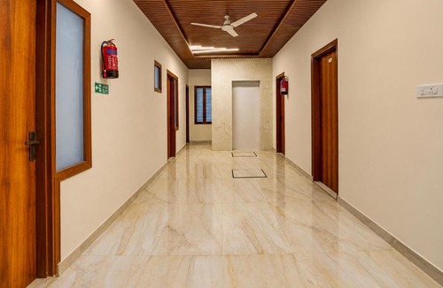 Mohali Hotel | Super Collection O Sector 78 Mohali Formerly Hotel Prince