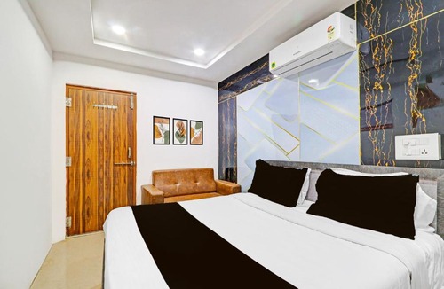 Warangal Hotel | Super Collection O Warangal Railway Station