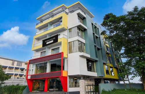 Madanpur House | Super Deluxe Roomtanish Inn
