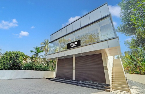 Kochi House | Super Hotel O Ambalamedu