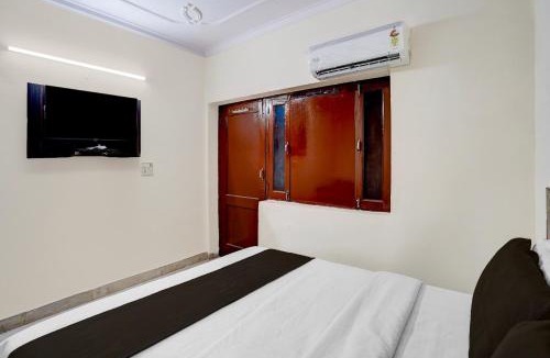 Chandigarh Hotel | Super Hotel O by OYO ISBT Sector 43 Bus Terminal Formerly One Way