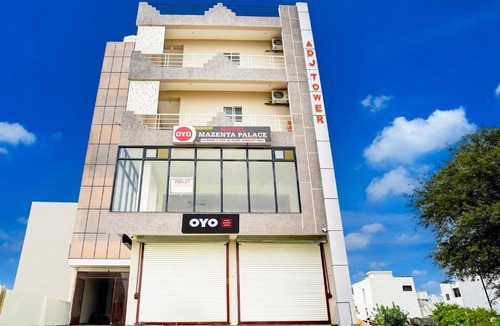 Bhopal Hotel | Super Hotel O MAZENTA PALACE