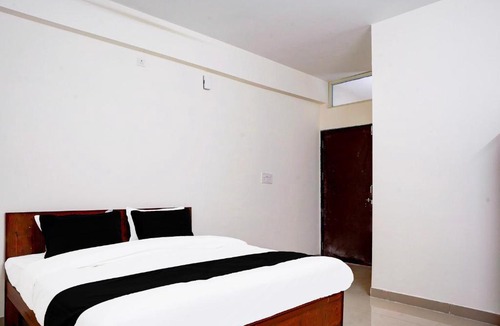 Bhopal Hotel | Super Hotel O MAZENTA PALACE
