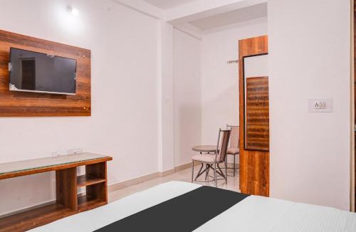 Bhopal Hotel | Super Hotel O Neelbad Guest House