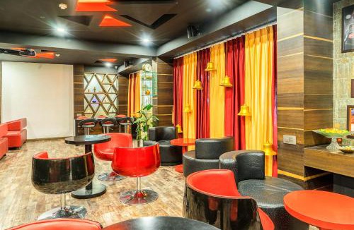 Navarangpura Gam Hotel | Super Inn Armoise Hotel - Navrangpura, Ahmedabad