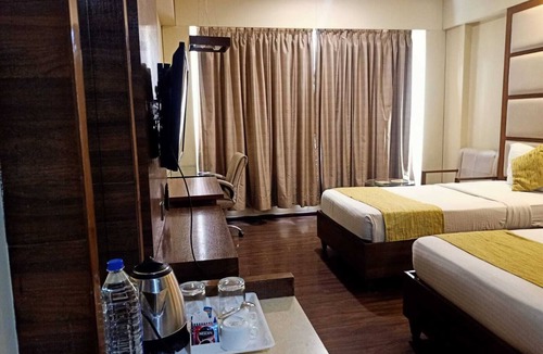 Navarangpura Gam Hotel | Super Inn Armoise Hotel