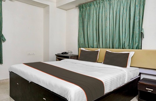 Baner Hotel | Super OYO 819617 Hotel Seven Hills