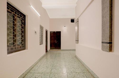 Civil Lines Hotel | Super OYO Collection O Civil Lines Prayagraj