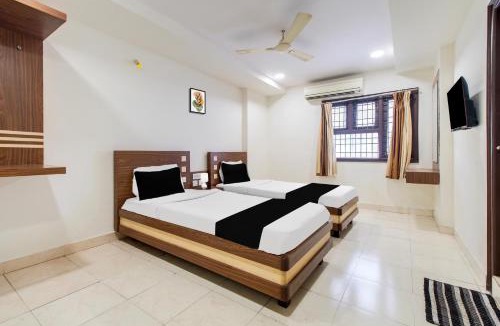 Dabagardens Hotel | Super OYO Hotel O Allipuram Near Railway Station