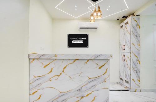 Allahabad Hotel | Super OYO Townhouse Oak Prayagraj Allahabad University-Railway Junction Formerly Ballians