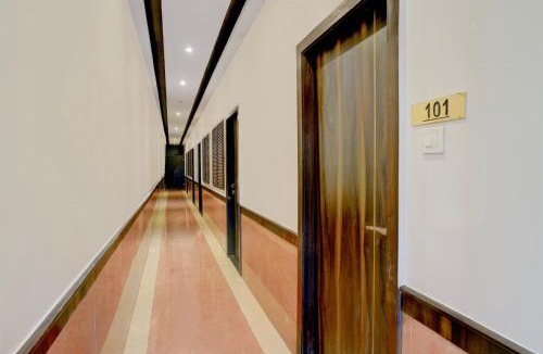 Sakinaka Hotel | Super Townhouse Andheri Sakinaka Metro Formerly Hotel Amour