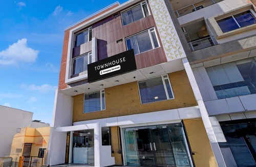 Ujjain House | Super Townhouse Mahamrityunjay Dwar