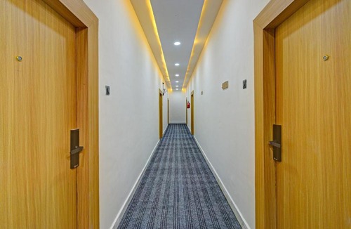 Banjara Hills Hotel | Super Townhouse OAK Banjara Hills Hyderabad