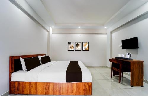 Nedumbassery Hotel | Super Townhouse Oak Cochin International Airport