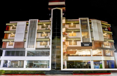 Ahmedabad House | Super Townhouse Prahladnagar