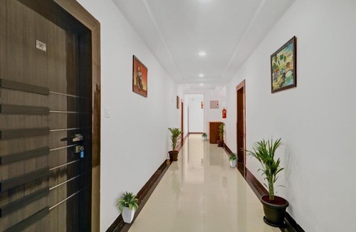 Hyderabad Hotel | Super Townhouse RCC Park View Inn