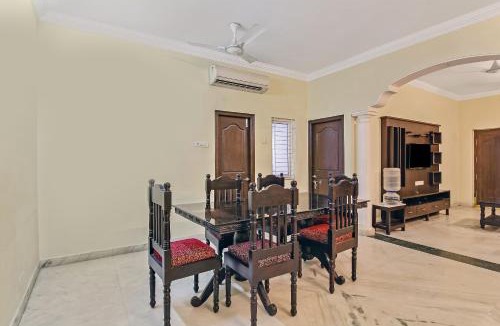Madhapur Hotel | Super Townhouse Sri Nirvana Inn