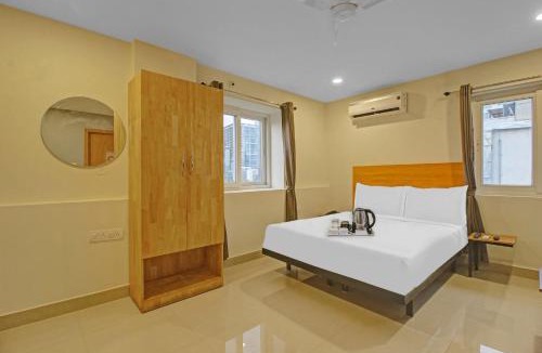 Gachibowli Hotel | Super Townhouse Whiteridge Gachibowli Near AIG Hospital