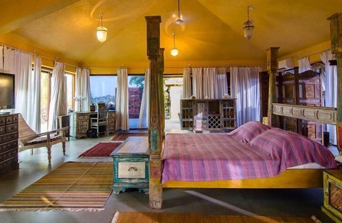 Morjim Hotel | Sur La Mer