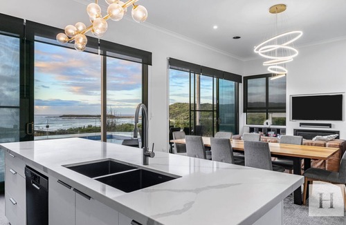 Catherine Hill Bay House | Surfside - Beachfront Deluxe, Pool, Spa & BBQ