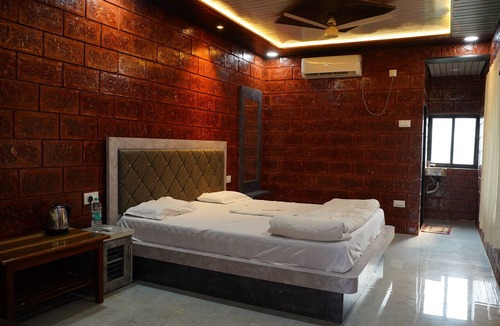 Murud Hotel | Swapnali Beach Resort