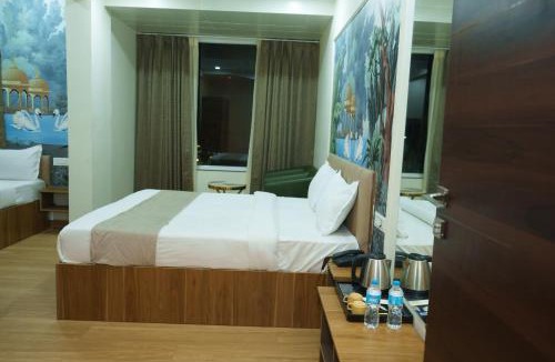 Tuljapur Hotel | Sweekar Executive