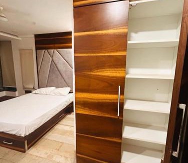 Nagpur Villa | Sweetsky Luxury 3BHK Villa Terrace Sleeps 9