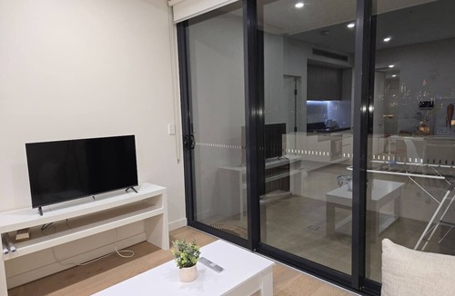 Waterloo Apartment | SYD Waterloo 1BR 302 Apt Close to CBD & Airport