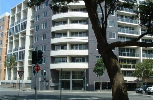 Waterloo Apartment | SYD Waterloo 2BR 50 Apt Close to CBD & Airport