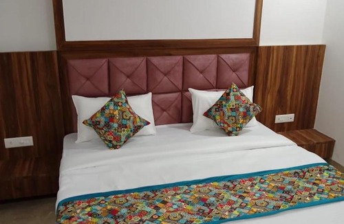 Taj Ganj Hotel | Taj Comfort Inn