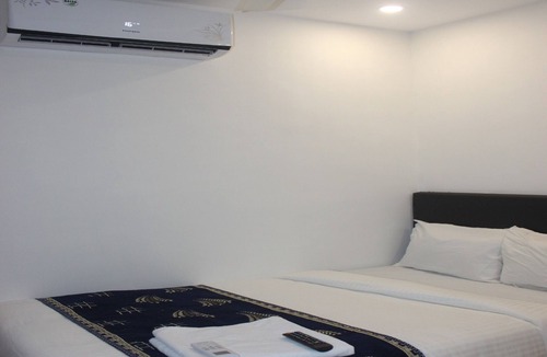 Sakinaka House | Tanvi Guest House