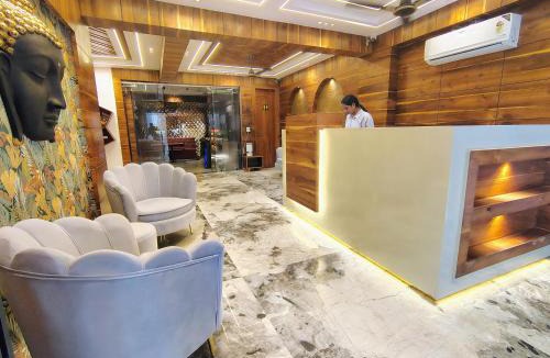 Tapovan Hotel | Tapovan Hills Near Secret Waterfall