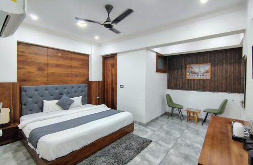 Tapovan Hotel | Tapovan Hills Near Secret Waterfall