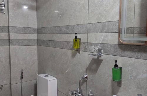 Aluva Hotel | Tara inn