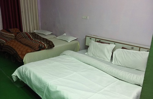 Lansdowne Resort | Tarkeshwarm Resort