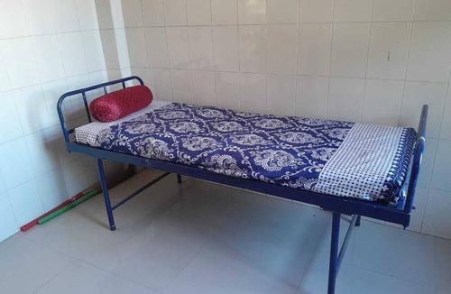 Jhusi Hostel | TAT Stays