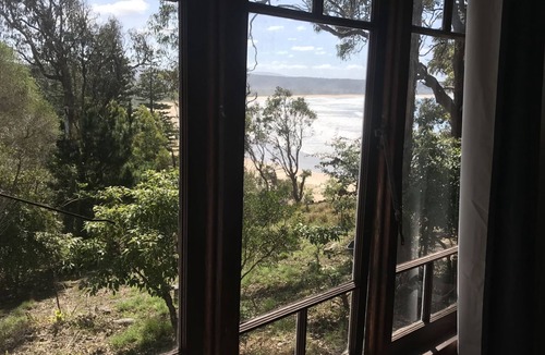 Tathra House | Tathra Beach Shack/Character & Magic Views