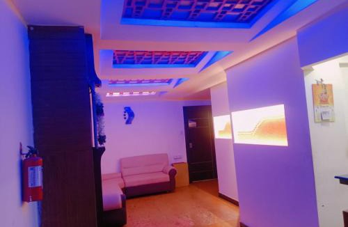 Melur Hotel | Temple City Lake Inn Madurai