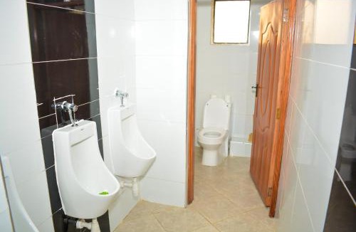 Ol Kalou Hotel | the 818 Hotel